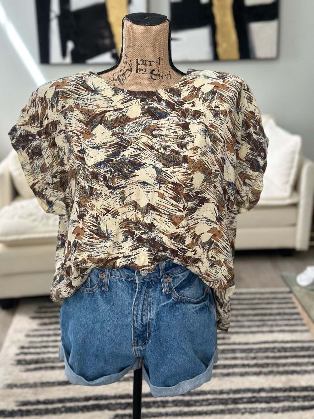 JP Collections abstract print cap sleeve blouse with button-back